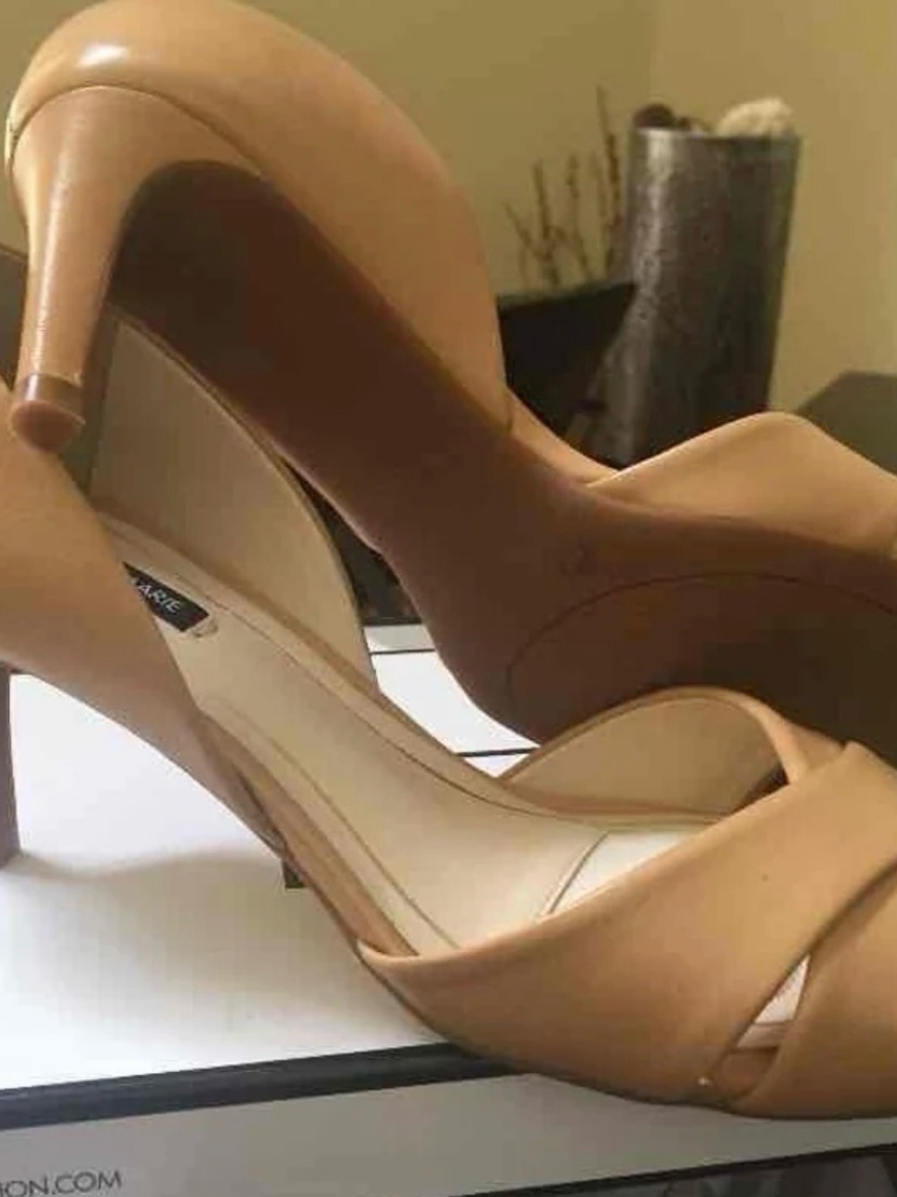 Alex Marie Classic Women's Nude Peep-Toe Pumps NEW